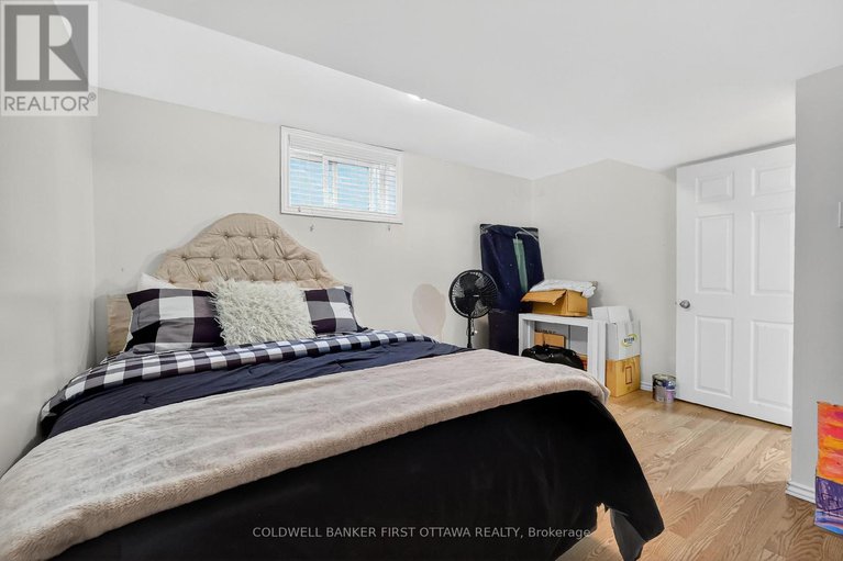 29140980/1110-dunning-road/cumberland-ridge/ottawa/ontario/K4C1P5_38