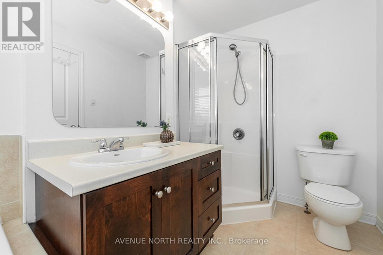 28477888/92-encore-private/city-viewskylinefisher-heightsparkwood-hills/ottawa/ontario/K2E0A2_20
