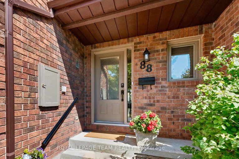 28891001/88-waterton-crescent/bridlewood/ottawa/ontario/K2M1Y5_2