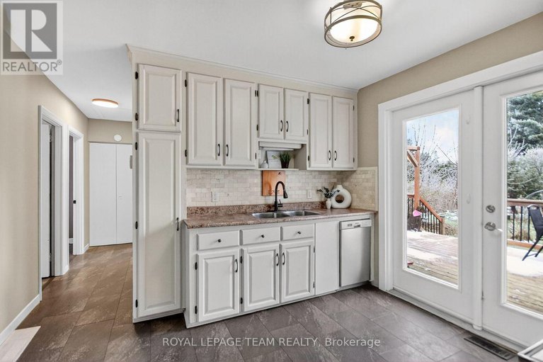 29129427/401-clothier-street-w/kemptville/north-grenville/ontario/K0G1J0_14