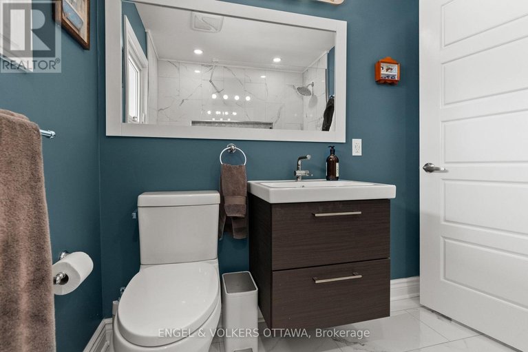 29577442/4624-albion-road/riverside-south/ottawa/ontario/K1X1A5_34