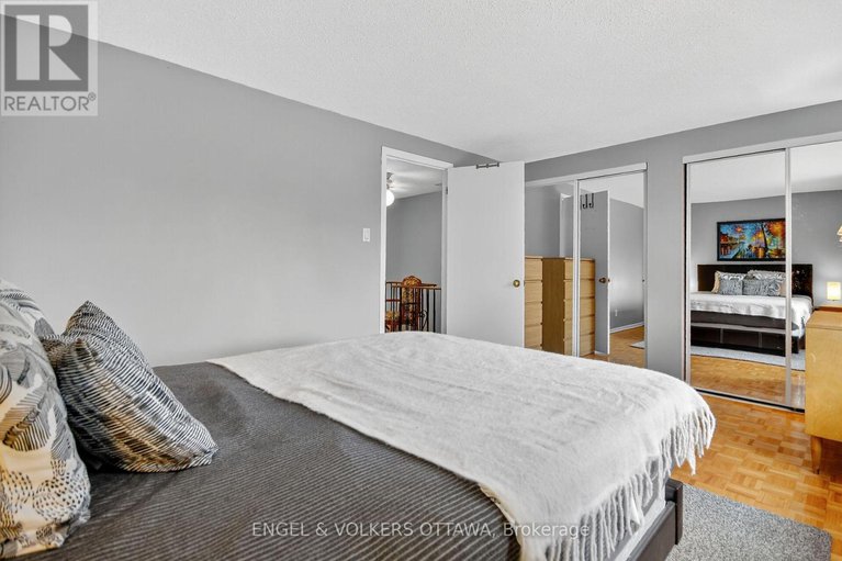 29067280/910-dynes-road/carleton-square/ottawa/ontario/K2C0G8_21