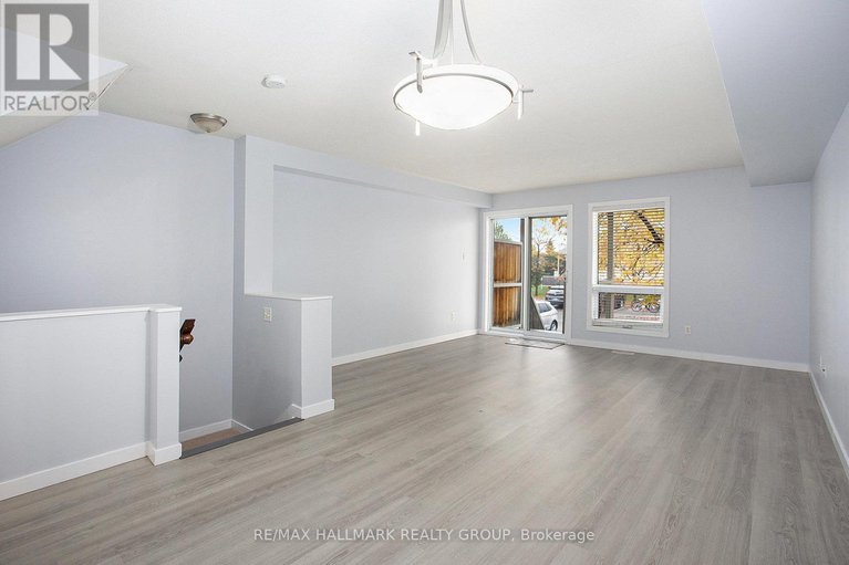 29018583/281-aquaview-drive/avalon-east/ottawa/ontario/K4A0B6_15