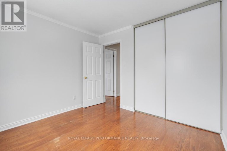 29096024/41-saddle-crescent/hunt-club-park/ottawa/ontario/K1G5L4_28