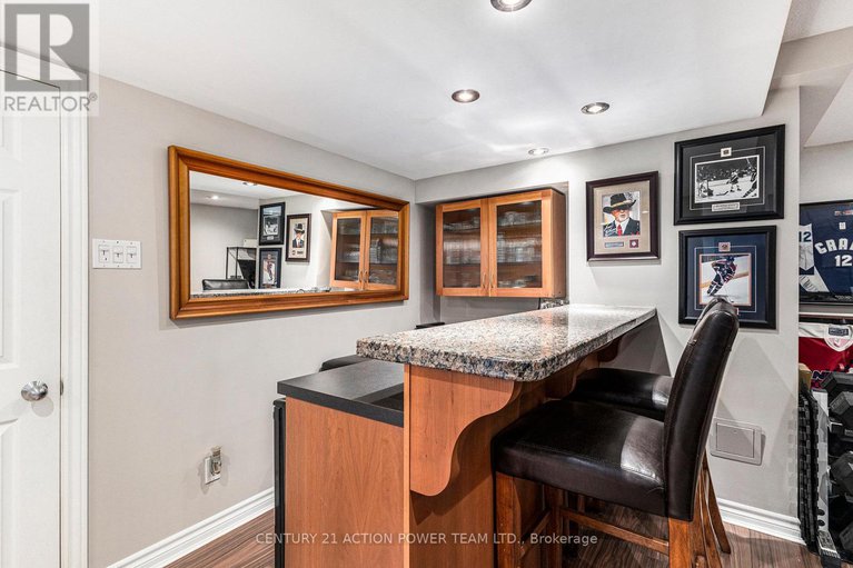 28927560/1017-sheenboro-crescent/fallingbrookpineridge/ottawa/ontario/K4A3M8_33