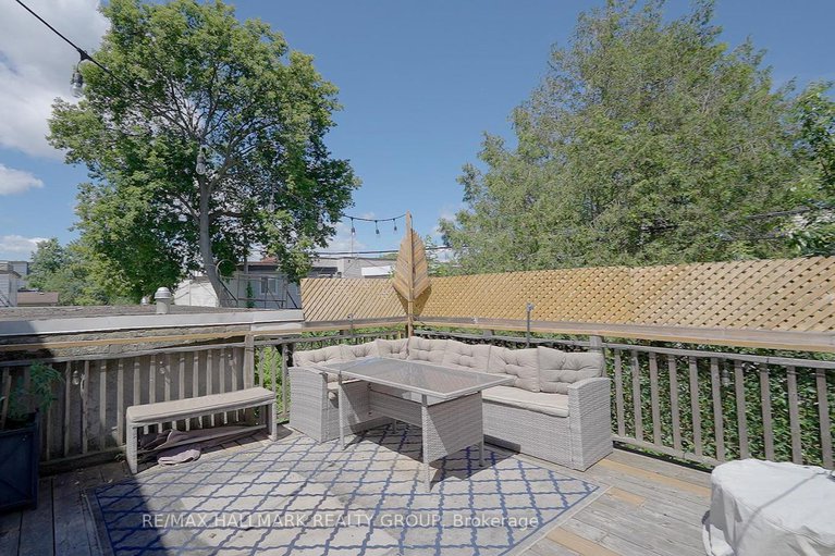 28909652/181-guigues-avenue/lower-townbyward-market/ottawa/ontario/K1N5J1_31