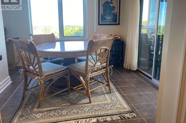 28885121/602-3590-rivergate-way/quinterra/ottawa/ontario/K1V1V6_17