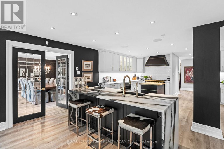 28557941/2330-summerside-drive/manotick-east-to-manotick-station/ottawa/ontario/K4M1B4_9