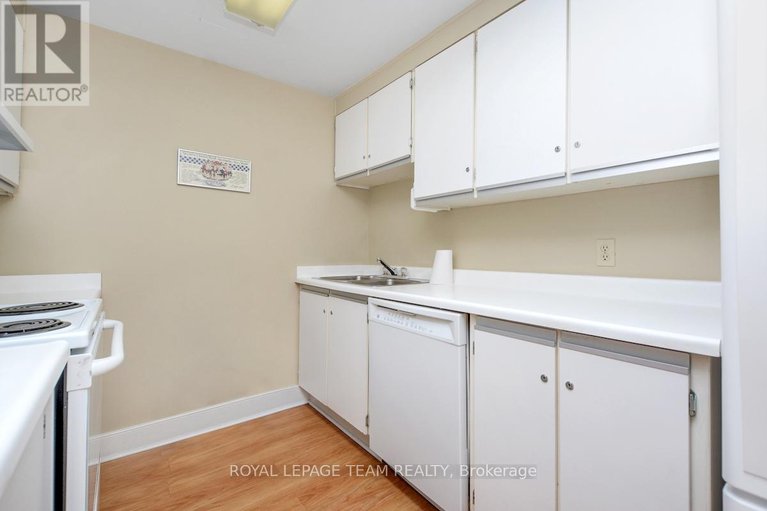 29031673/411-2871-richmond-road/britannia-heights/ottawa/ontario/K2B8M5_38