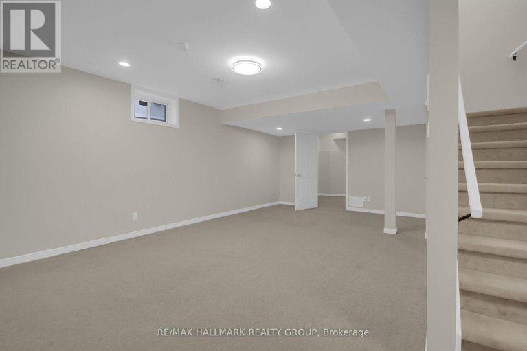 28324389/138-shaughnessy-crescent/kanata-lakesheritage-hills/ottawa/ontario/K2K2N3_44