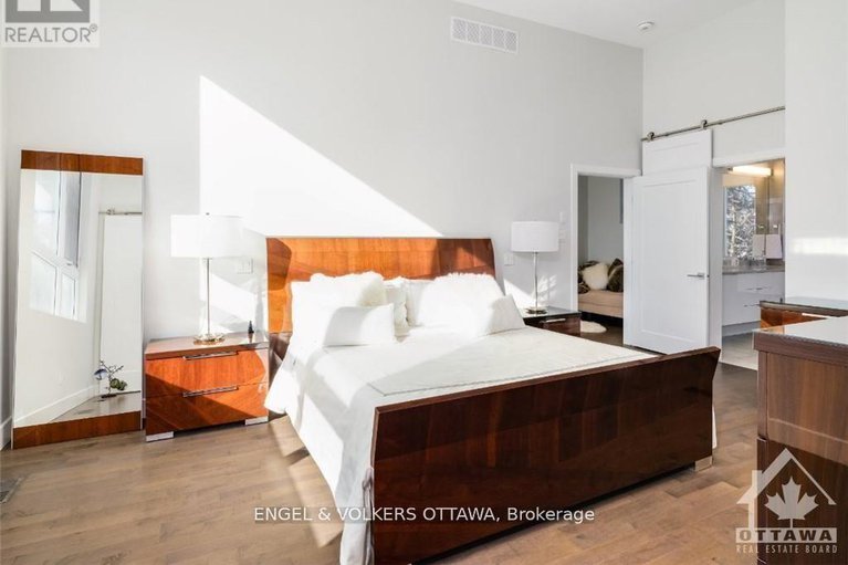 29372258/615-island-park-crescent/ottawa-west/ottawa/ontario/K1Y3P4_20