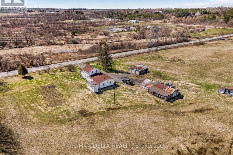 29639068/3697-etienne-road/cumberland-west/ottawa/ontario/K0A3E0_30