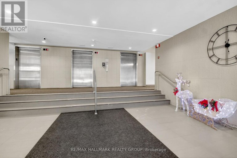 29157375/1001-665-bathgate-drive/carson-meadows/ottawa/ontario/K1K3Y4_6