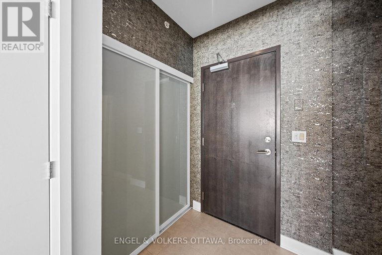 29343074/110-1035-bank-street/glebe/ottawa/ontario/K1S5K3_3