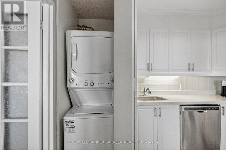 28874951/1901-3360-southgate-road/south-keys/ottawa/ontario/K1V9A6_14