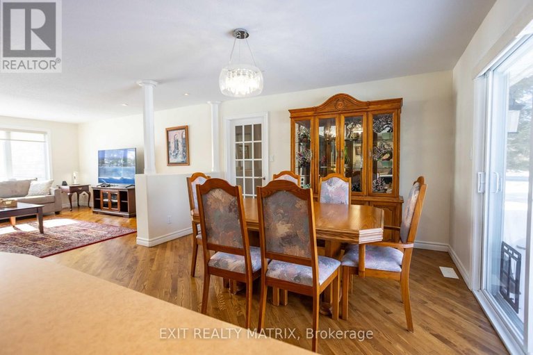 29420429/2127-kingsley-street/clarencerockland-twp/clarence-rockland/ontario/K0A1E0_9