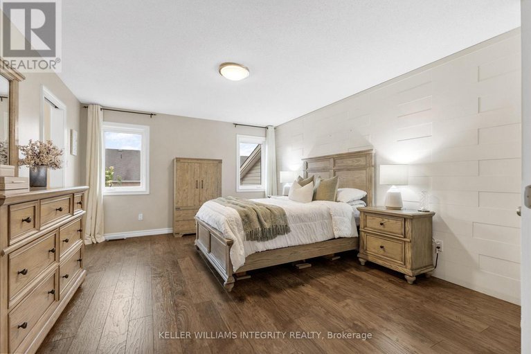 28533414/202-bookton-place/riverside-southgloucester-glen/ottawa/ontario/K1V2H3_16