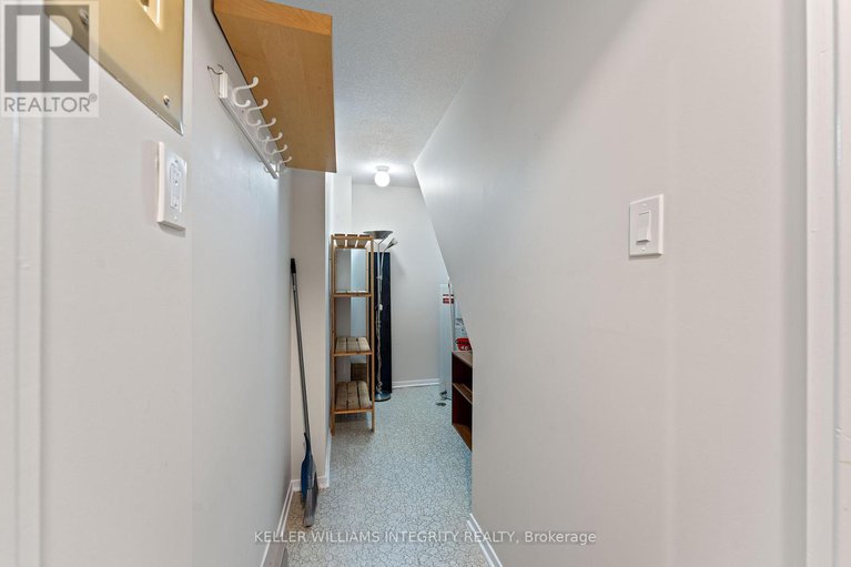 28432501/4-20-sweetbriar-circle/pheasant-run/ottawa/ontario/K2J2K4_25