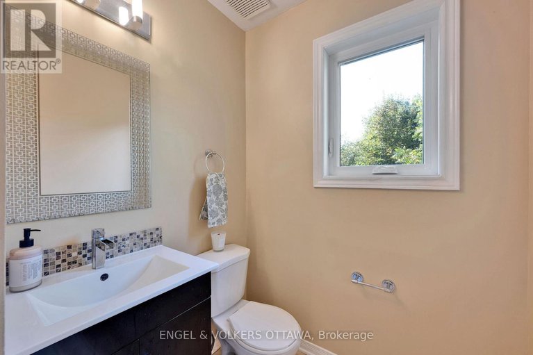28887714/5233-mclean-crescent/manotick-long-island-nicholls-island/ottawa/ontario/K4M1G1_31