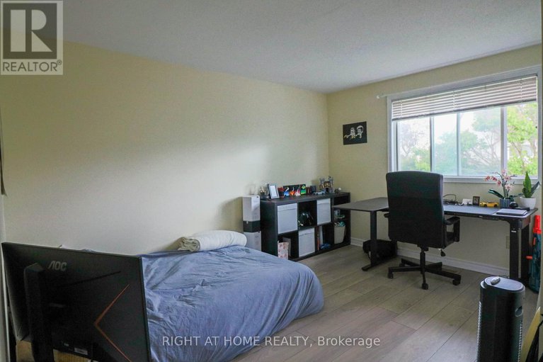 29142163/50-fireside-crescent/hunt-club-parkgreenboro/ottawa/ontario/K1T1Z4_13