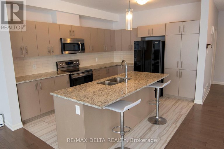 28009413/361-sterling-avenue/clarencerockland-twp/clarence-rockland/ontario/K4K0L4_12
