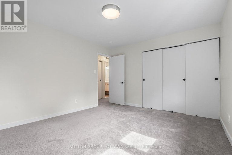 28585442/6651-tooney-drive/orleanssunridge/ottawa/ontario/K1C6P7_27