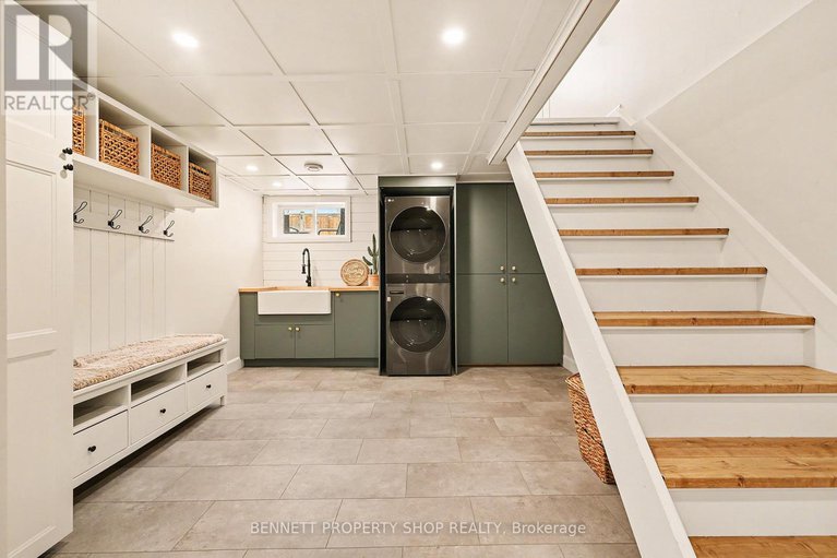 29217145/1206-placid-street/queensway-terrace-southridgeview/ottawa/ontario/K2C3A6_23