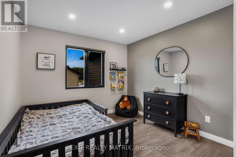 28790926/529-voie-ferree-road/clarencerockland-twp/clarence-rockland/ontario/K0A2A0_22