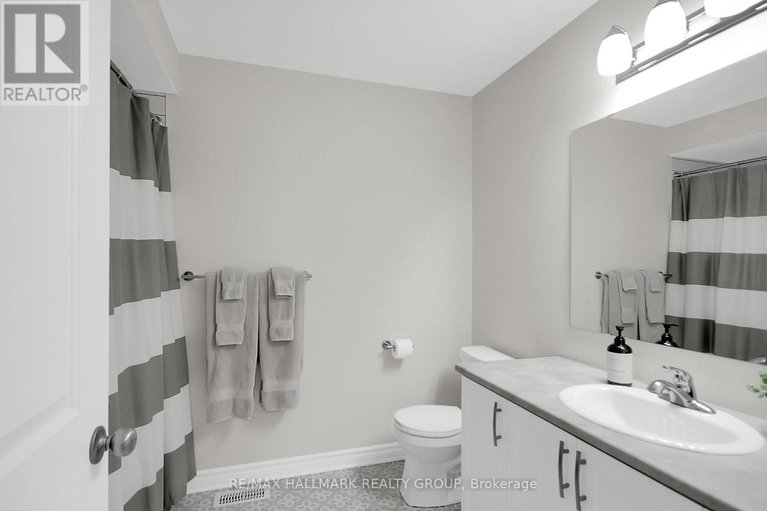 28807965/114-jardiniere-street/remainder-of-stittsville-area/ottawa/ontario/K2S2K2_40