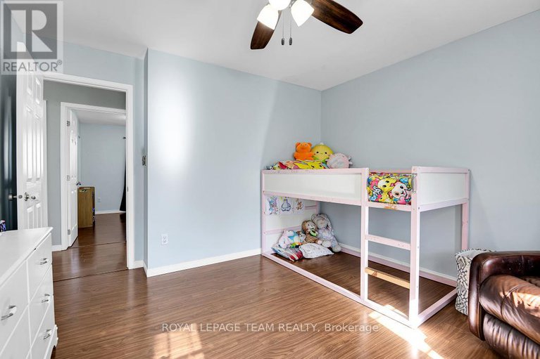28984527/6-george-street/finch/north-stormont/ontario/K0C1K0_16
