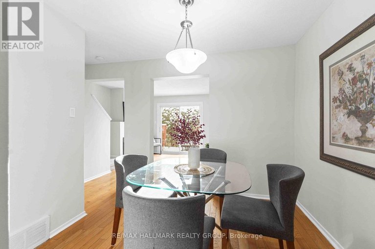 29476834/11-1160-shillington-avenue/carlington/ottawa/ontario/K1Z7Z4_8