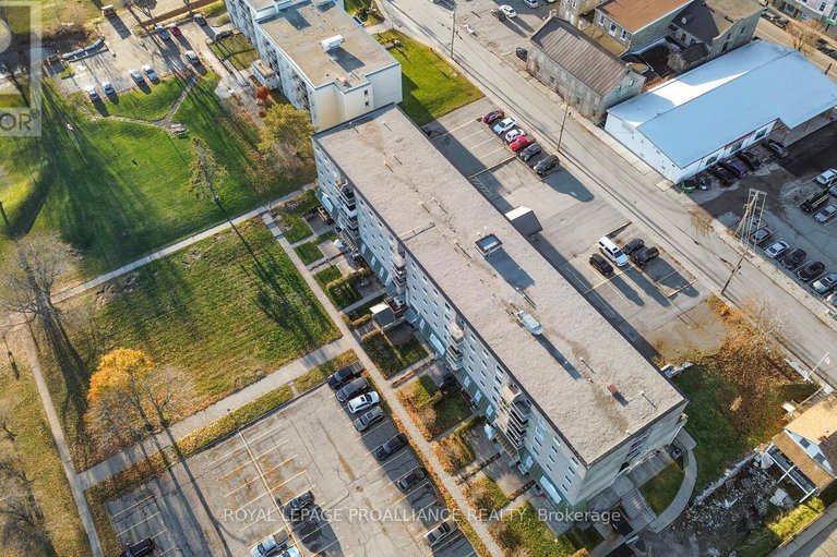 29141400/119-235-water-street/prescott/prescott/ontario/K0E1T0_25