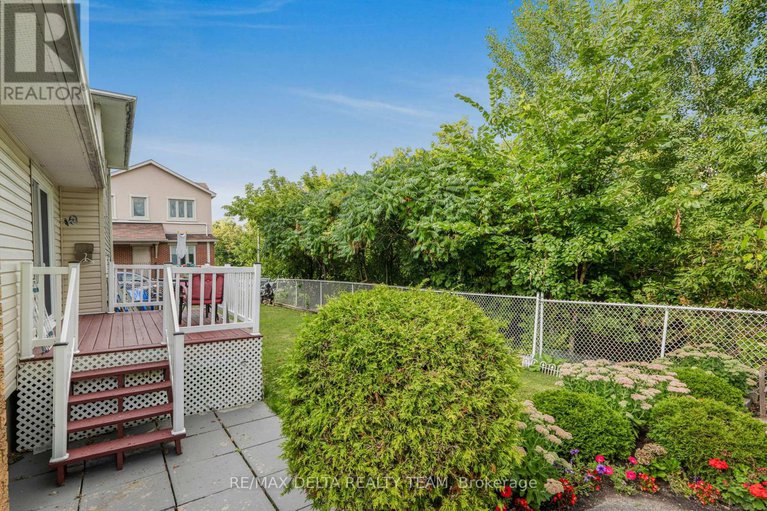 28814216/1345-belcourt-boulevard/orleanssunridge/ottawa/ontario/K1C1L8_18