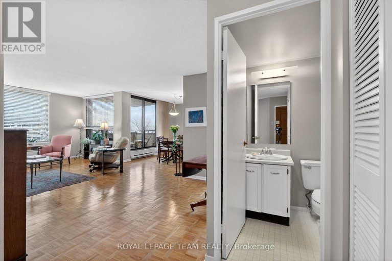 29467731/601-40-arthur-street/west-centre-town/ottawa/ontario/K1R7T5_7