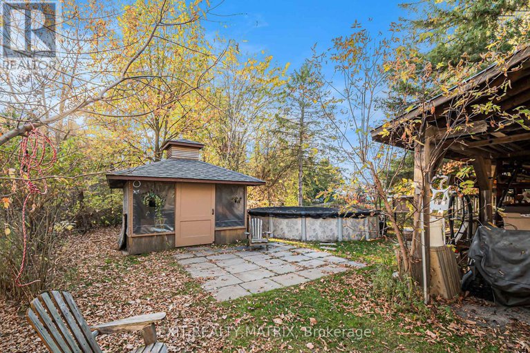 28998331/3498-sarsfield-road/cumberland-west/ottawa/ontario/K0A3E0_19