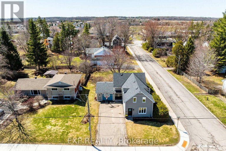 29633169/308-st-george-street/almonte/mississippi-mills/ontario/K0A1A0_2