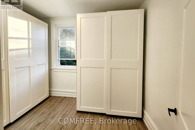 28963681/274-bell-street-s/west-centre-town/ottawa/ontario/K1S4J8_21
