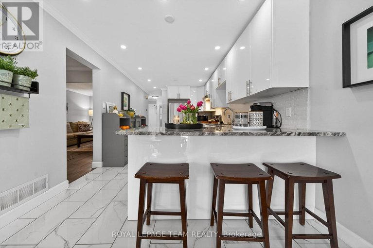 29531001/141-acklam-terrace/morgans-grantsouth-march/ottawa/ontario/K2K2J4_16