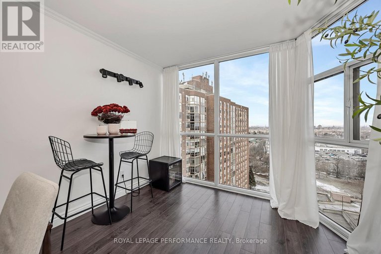 29480330/1512-2760-carousel-crescent/emerald-woodssawmill-creek/ottawa/ontario/K1T2N4_11