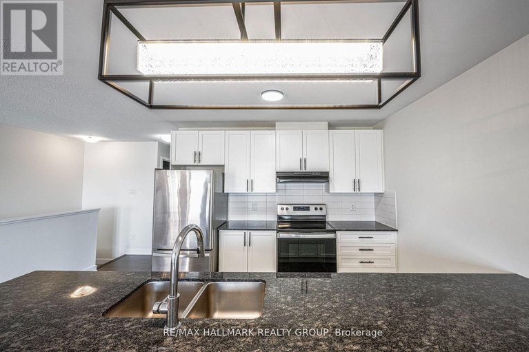28996957/6357-perth-street/btwn-franktown-rd-fallowfield-rd/ottawa/ontario/K0A2Z0_15