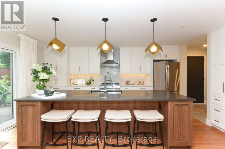 28597988/1866-beattie-avenue/playfair-park/ottawa/ontario/K1H5R8_14