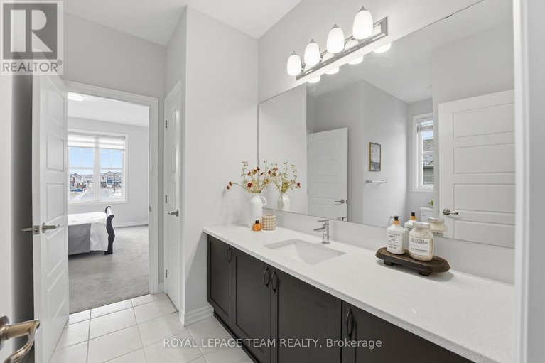 29627654/643-rye-grass-way/half-moon-bay/ottawa/ontario/K2J6Z8_39