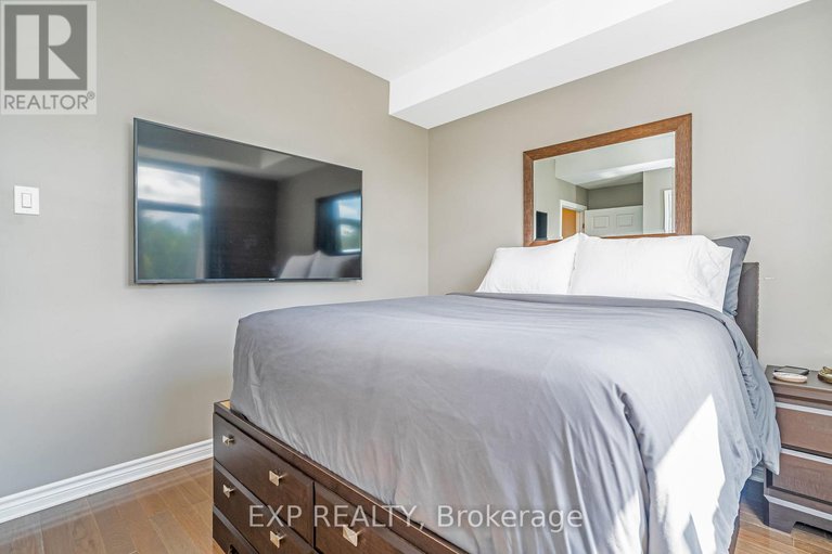 28648691/g-330-everest-private/elmvale-acres/ottawa/ontario/K1G4E4_17