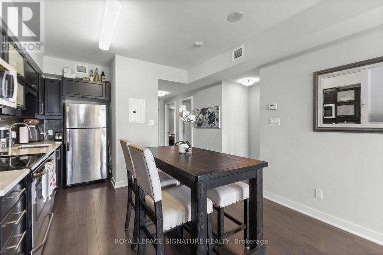 29229044/1307-40-nepean-street/ottawa-centre/ottawa/ontario/K2P0X4_15