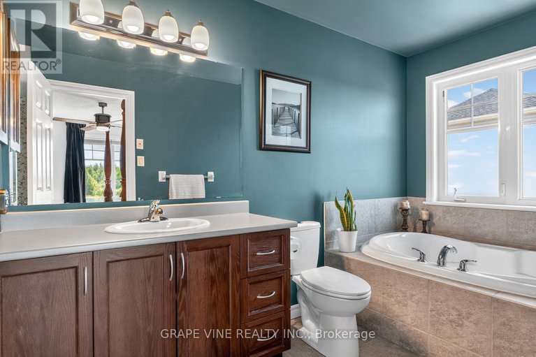28890426/349-grammond-circle/avalon-west/ottawa/ontario/K4A0T6_23