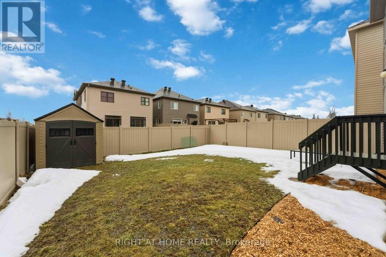 29467529/1001-rue-du-manege-street/stittsville-south/ottawa/ontario/K2S0Y7_36