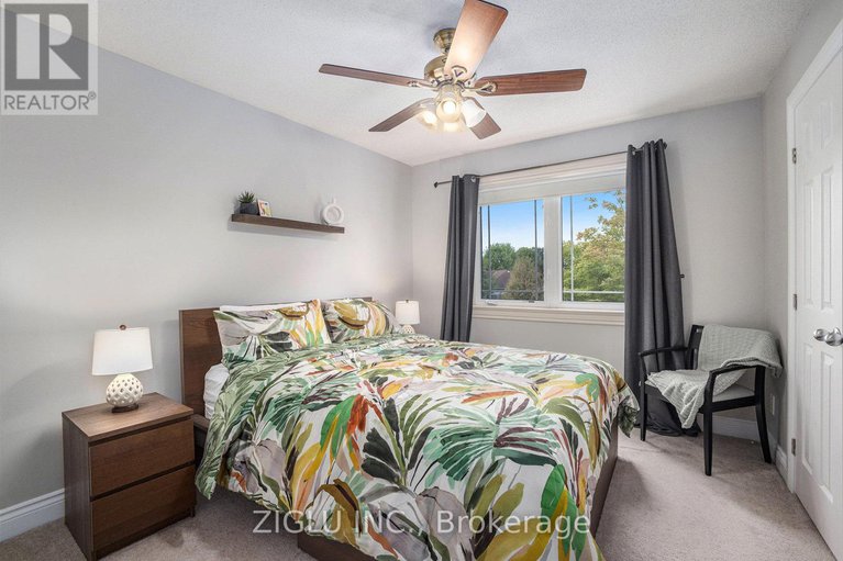 29416131/38-oradea-crescent/richmond/ottawa/ontario/K0A2Z0_32