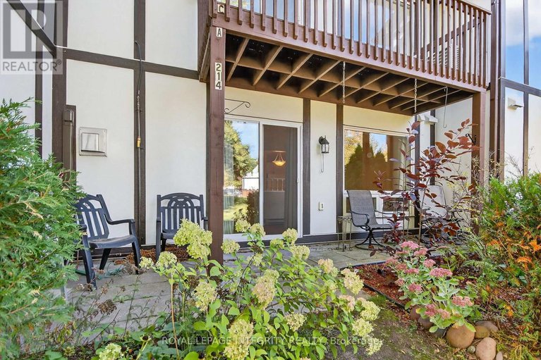 28928085/a-214-equestrian-drive/bridlewood/ottawa/ontario/K2M1E2_23