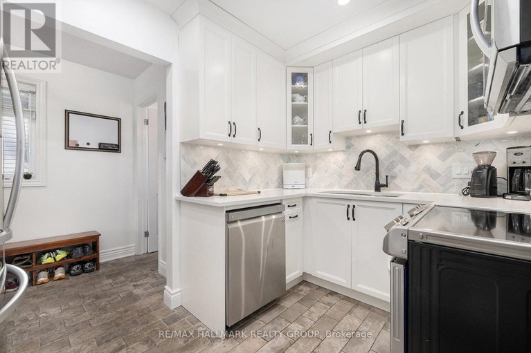 28525097/13-817-high-street/britannia-heights/ottawa/ontario/K2B6C3_10