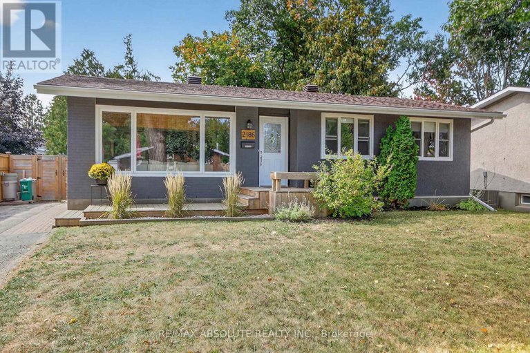 29104239/2186-tawney-road/hawthorne-meadows/ottawa/ontario/K1G1C5_1